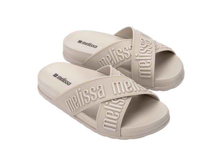 Melissa Cozy Slide M Lover II chinelo adulto rosa claro 36118 – chinelo moderno e confortável, com sola robusta e design minimalista

Palavra-chave principal:
Melissa Cozy Slide rosa claro

Palavras-chave relacionadas:
chinelo adulto Melissa, chinelo confortável, slide Melissa, sola robusta, moda casual