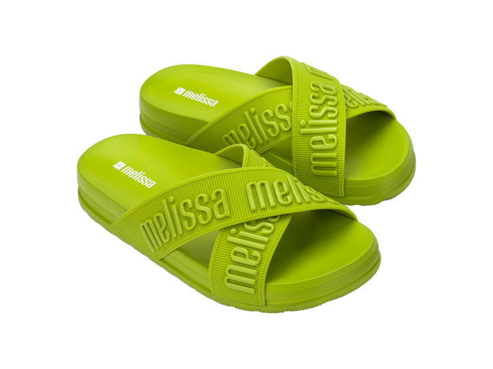 Melissa Cozy Slide M Lover II chinelo adulto rosa claro 36118 – chinelo moderno e confortável, com sola robusta e design minimalista

Palavra-chave principal:
Melissa Cozy Slide rosa claro

Palavras-chave relacionadas:
chinelo adulto Melissa, chinelo confortável, slide Melissa, sola robusta, moda casual