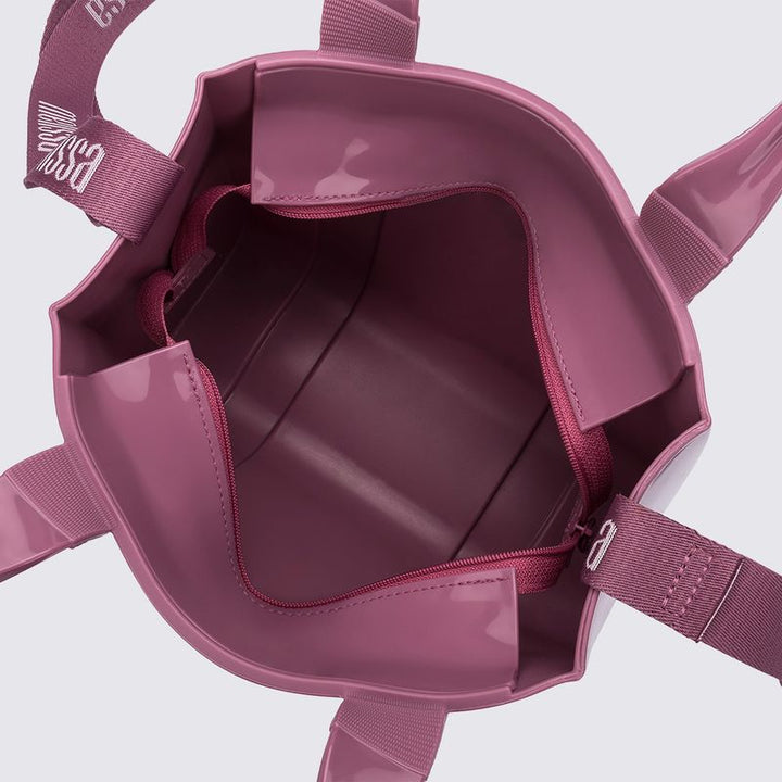 Melissa Mini Dulce Bag Lilás – bolsa feminina compacta, versátil e vegana, ideal para looks modernos com praticidade e estilo atemporal

Palavra-chave principal:
Melissa Mini Dulce Bag

Palavras-chave relacionadas (LSI/variações para SEO):
Bolsa feminina Melissa

Mini bolsa Melissa

Bolsa Melissa vegana

Acessório Melissa adulto

Mini Dulce Bag Melissa original

Bolsa casual compacta Melissa

Bolsa transversal feminina Melissa