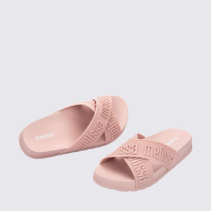 Melissa Cozy Slide M Lover II chinelo adulto rosa claro 36118 – chinelo moderno e confortável, com sola robusta e design minimalista

Palavra-chave principal:
Melissa Cozy Slide rosa claro

Palavras-chave relacionadas:
chinelo adulto Melissa, chinelo confortável, slide Melissa, sola robusta, moda casual