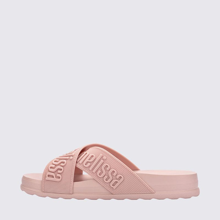 Melissa Cozy Slide M Lover II chinelo adulto rosa claro 36118 – chinelo moderno e confortável, com sola robusta e design minimalista

Palavra-chave principal:
Melissa Cozy Slide rosa claro

Palavras-chave relacionadas:
chinelo adulto Melissa, chinelo confortável, slide Melissa, sola robusta, moda casual