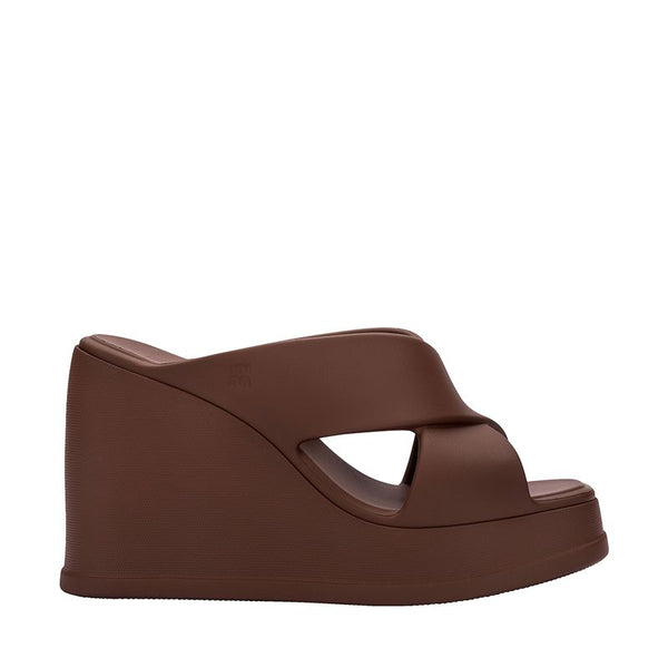 Melissa Free Vibe Sandália Plataforma Adulto bronze 37856 – moderna, confortável e versátil para quem ama estar nas alturas com estilo

Palavra-chave principal:
Melissa Free Vibe

Palavras-chave relacionadas:
Sandália Melissa plataforma bronze, Melissa 37856, Melissa plataforma adulto, calçado feminino Melissa confortável, sandália Melissa bronze plataforma, Melissa M-Lover