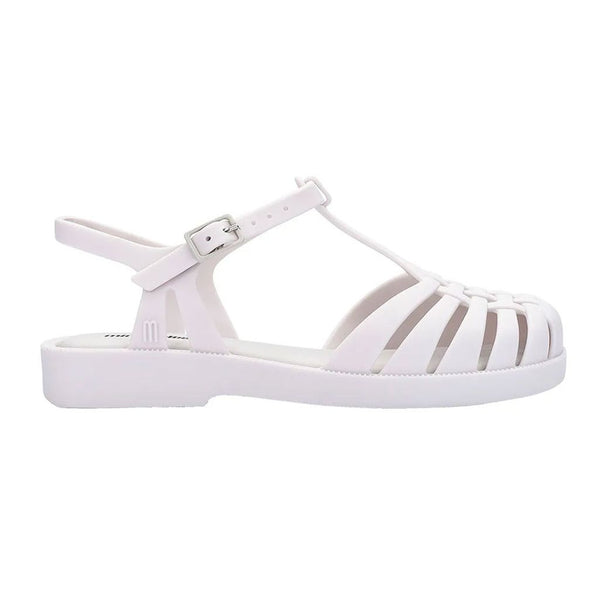 Sandália Mini Melissa Aranha Quadrada infantil na cor branca, com tiras estilo fisherman, bico quadrado e fecho lateral – calçado leve, clássico e confortável para crianças.

Palavra-chave principal:
Mini Melissa Aranha Quadrada

Palavras-chave relacionadas:
Melissa 33486, sandália branca infantil, Melissa aranha branca, sandália bico quadrado, sandália fisherman infantil, calçado confortável Melissa, Melissa clássica infantil, sandália leve criança, Melissa com fecho lateral, Mini Melissa branca