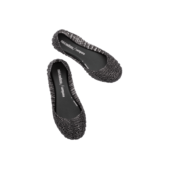 Mini Melissa Campana Papel sapatilha infantil preto glitter 32996 – sapatilha leve e confortável em Melflex com acabamento glitterizado e design vazado

Palavra-chave principal:
Mini Melissa Campana Papel preto glitter

Palavras-chave relacionadas:
sapatilha infantil Melissa, sapatilha preta glitter, Melissa vazada, calçado infantil confortável, Melflex