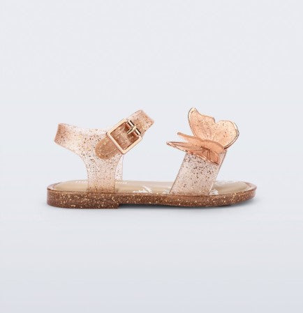 Mini Melissa Fly Sandália III Baby bege glitter 37803 – sandália infantil confortável com acabamento glitterizado e fechamento ajustável

Palavra-chave principal:
Mini Melissa Fly Sandália III Baby bege glitter

Palavras-chave relacionadas:
sandália infantil, Melissa Baby, sandália bege glitter, calçado infantil Melissa, moda infantil, conforto infantil