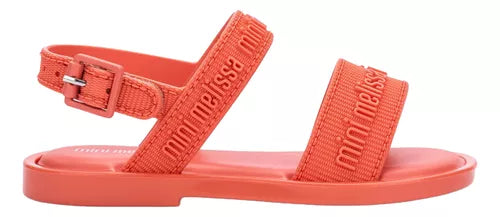 Sandália infantil Mini Melissa Mar Sandal M.Lover Baby na cor laranja, com tiras em formato de corações coloridos. Produzida em Melflex, é leve, confortável e possui fechamento ajustável, ideal para os primeiros passos com segurança e estilo