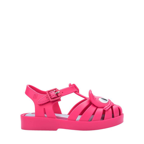 Sandália infantil Mini Melissa Possession Cat Baby na cor rosa com detalhe azul nos olhos do gatinho aplicado no cabedal. Feita em Melflex, com tiras vazadas, fechamento com fivela e solado confortável. Um modelo divertido e fofo para deixar os looks dos pequenos ainda mais encantadores.

Palavra-chave principal: Mini Melissa Possession Cat Baby
Palavras-chave relacionadas: sandália rosa infantil, sandália com gatinho, Melflex, calçado confortável, fecho com fivela, detalhe azul, sandália divertida.