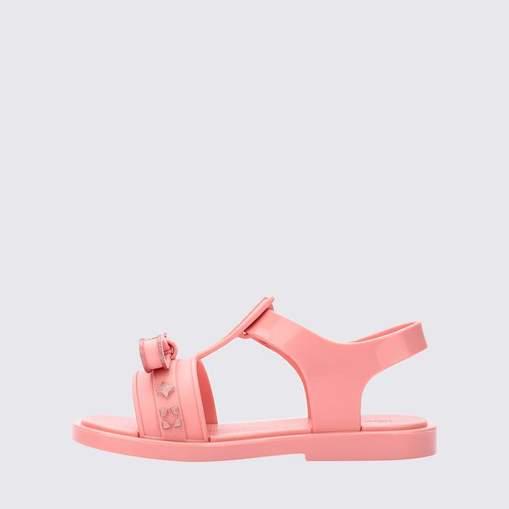 Sandália infantil Mini Melissa Imagine Baby nas cores rosa e lilás, com acabamento estampado fofo e delicado. Feita em material Melflex, macio, leve e confortável, possui fechamento ajustável que oferece segurança para os primeiros passos das pequenas.