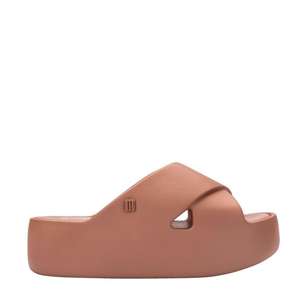 Melissa Free Cross Sandália Plataforma Adulto Marrom 37857 – sandália confortável e moderna com tiras cruzadas e solado robusto, ideal para looks urbanos com estilo e praticidade.

🔑 Palavra-chave principal:
Melissa Free Cross Sandália Plataforma Adulto Marrom

🔍 Palavras-chave relacionadas (LSI):
Sandália Melissa Free marrom, sandália plataforma Melissa, Melissa de tiras cruzadas, sandália confortável Melissa