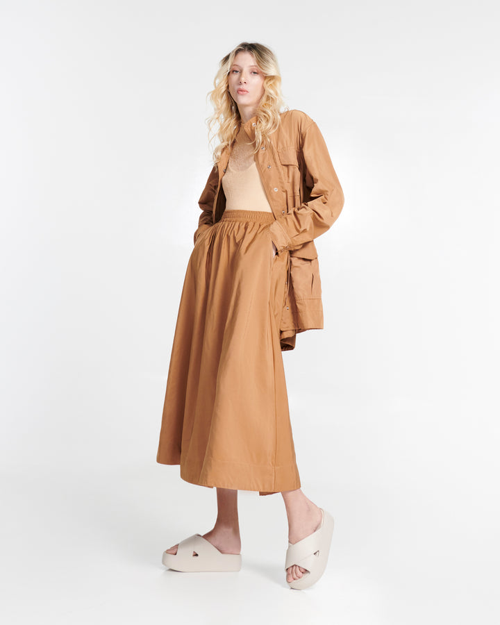 Melissa Free Cross Sandália Plataforma Adulto Marrom 37857 – sandália confortável e moderna com tiras cruzadas e solado robusto, ideal para looks urbanos com estilo e praticidade.

🔑 Palavra-chave principal:
Melissa Free Cross Sandália Plataforma Adulto Marrom

🔍 Palavras-chave relacionadas (LSI):
Sandália Melissa Free marrom, sandália plataforma Melissa, Melissa de tiras cruzadas, sandália confortável Melissa