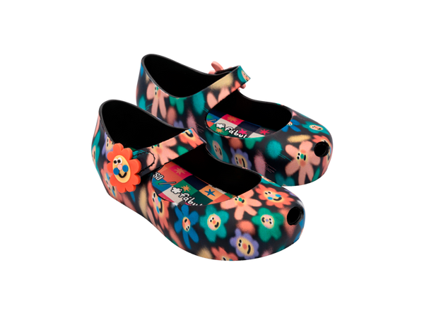 Sandália Mini Melissa Ultragirl + Fábula Baby preto e verde, com aplique de tucano e fecho em velcro – calçado confortável e divertido para bebês.

Palavra-chave principal:
Mini Melissa Ultragirl Fábula Baby

Palavras-chave relacionadas:
Melissa 35842, sandália infantil tucano, Melissa Fábula bebê, sandália preto e verde, Melissa com velcro, Mini Melissa Fábula, calçado infantil divertido, Melissa baby confortável, sandália bebê estilosa, Melissa primeiros passos