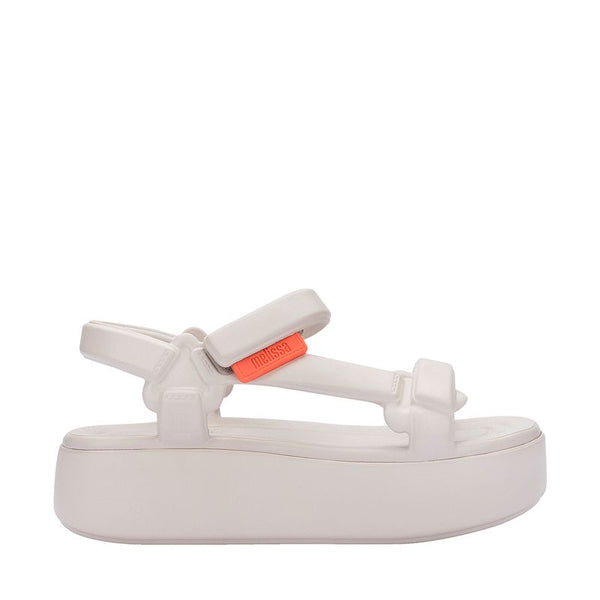 Sandália Melissa Free Puff Papete Adulto 37727 – papete leve e confortável em Melflex com tiras acolchoadas e solado anatômico, unindo design moderno e praticidade para o dia a dia.

🔑 Palavra-chave principal:
Sandália Melissa Free Puff Papete Adulto 37727

🔍 Palavras-chave relacionadas:
Melissa Free Puff, papete acolchoada Melissa, sandália confortável Melissa, papete leve Melissa
